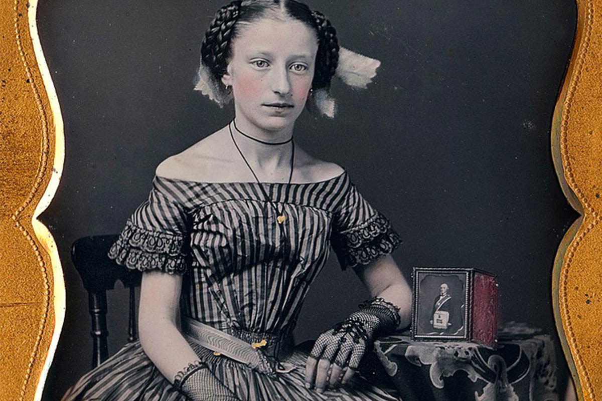 El retrato fotográfico en miniatura, 1840-1870