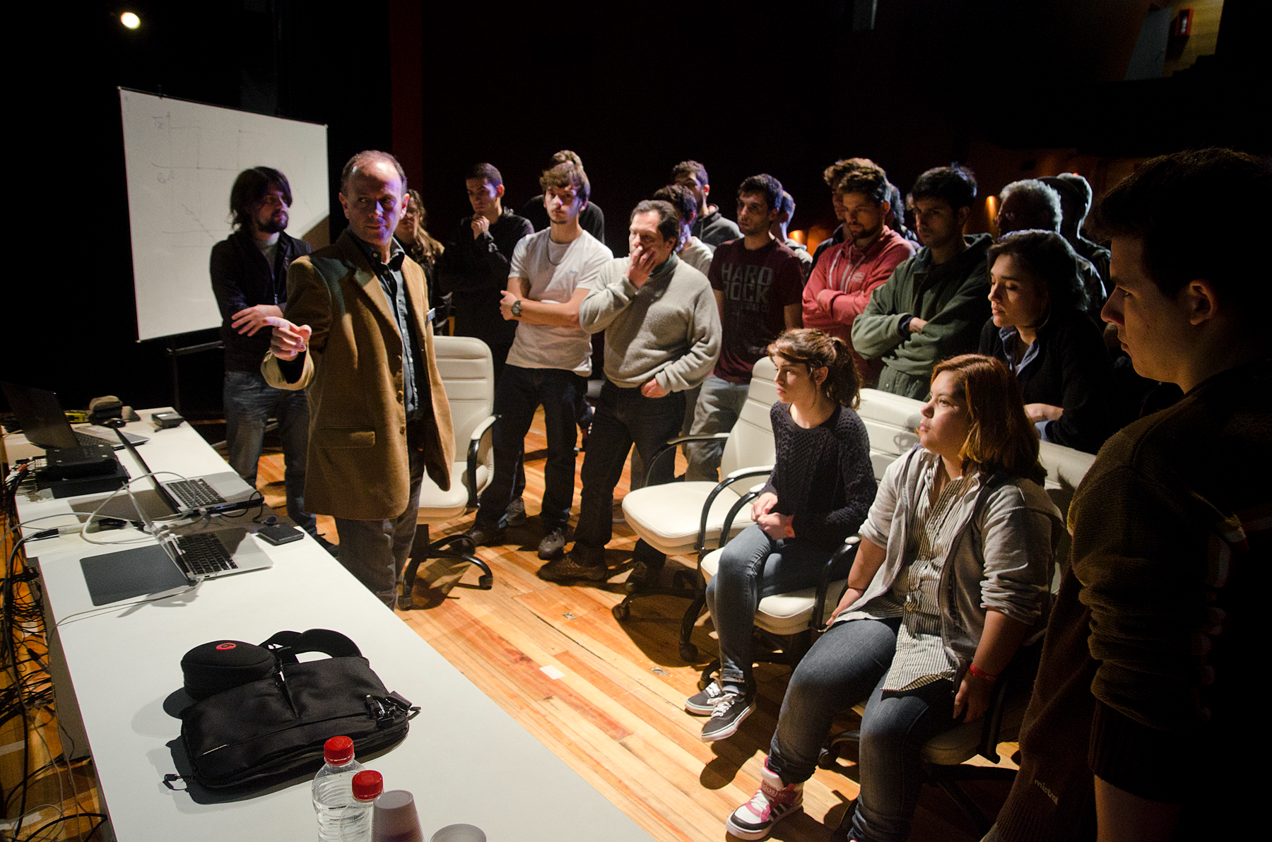 VIII Jornadas de Acústica, Audio y Sonido (JAAS) VIII Jornadas de Acústica, Audio y Sonido (JAAS)