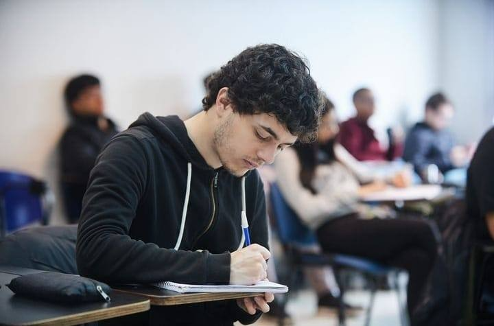 Clases magistrales | Estadística georreferenciada para planificar la educación Clases magistrales | Estadística georreferenciada para planificar la educación