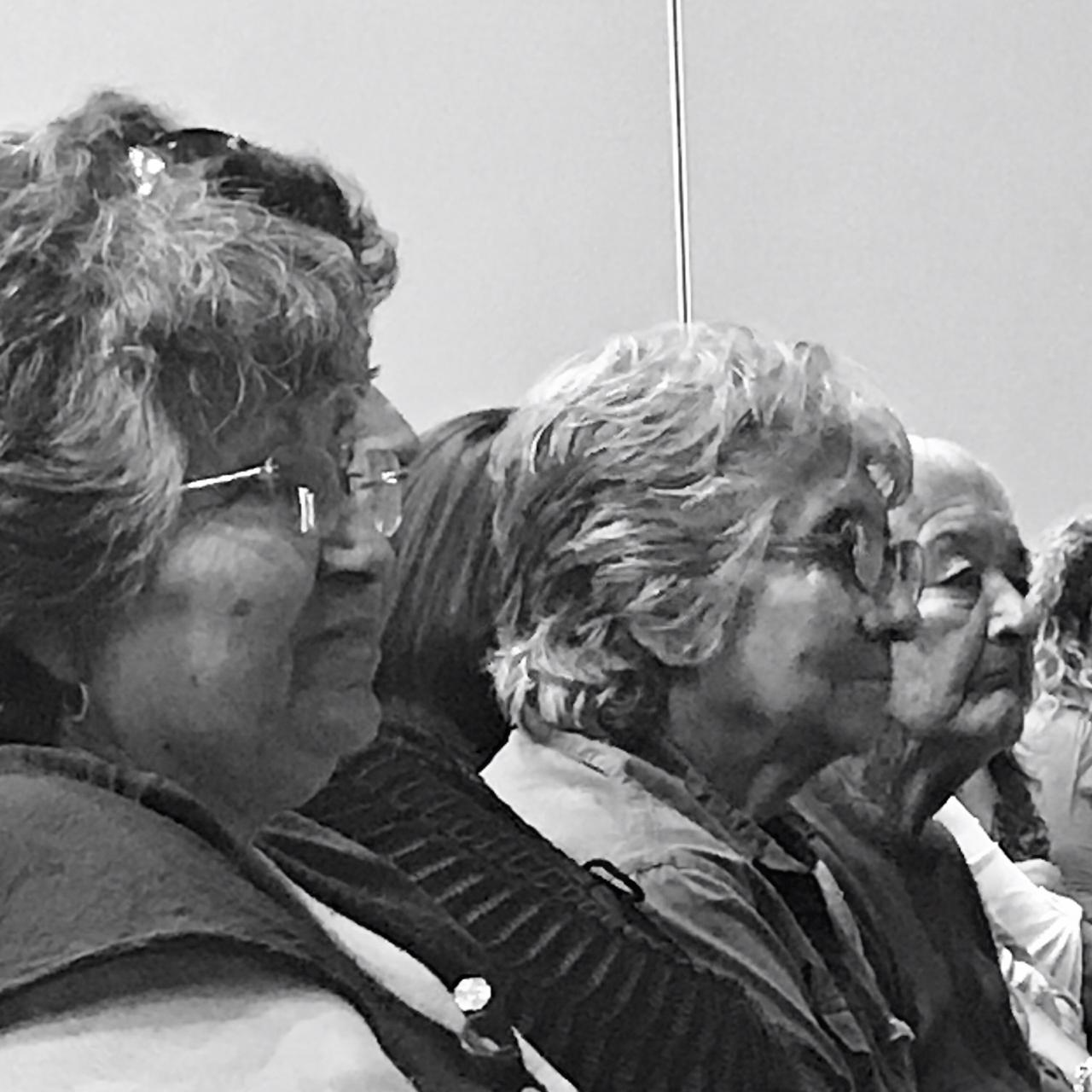  Conversatorio Los cuidados de personas mayores: debates necesarios y urgentes